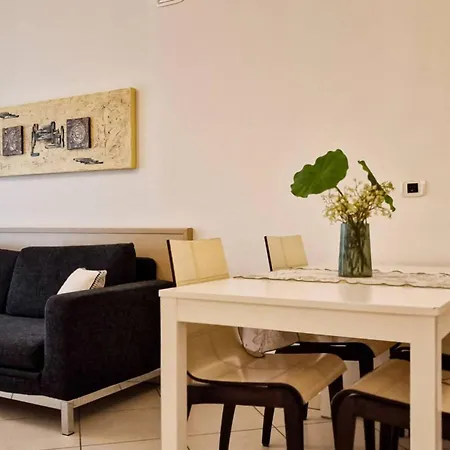 Exclusive Penthouse With Jacuzzi And Sea Views * ביביונה