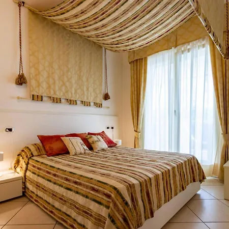 Exclusive Penthouse With Jacuzzi And Sea Views Appartement *